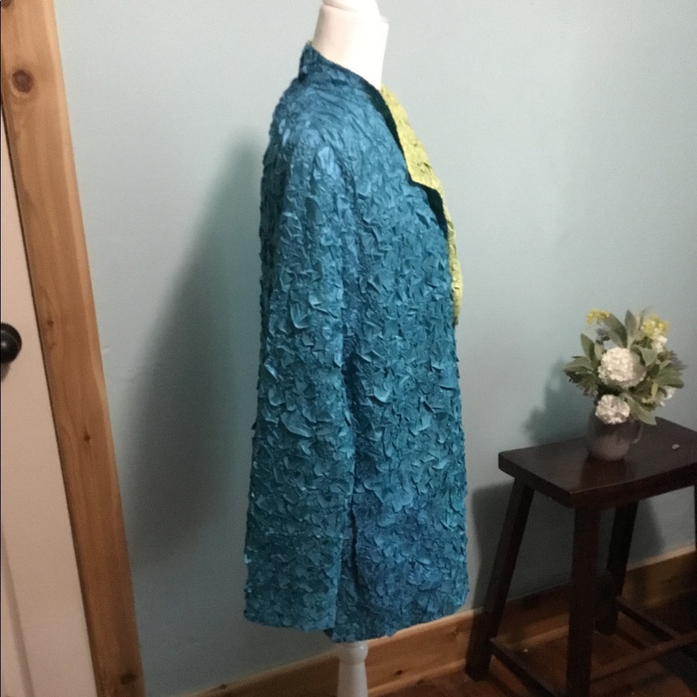 PLICA JACKET - Picture 3 of 8